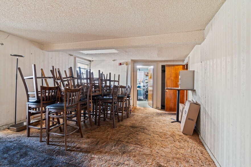 More Photos Of 814 S White Horse Pike, Somerdale Restaurant For Sale