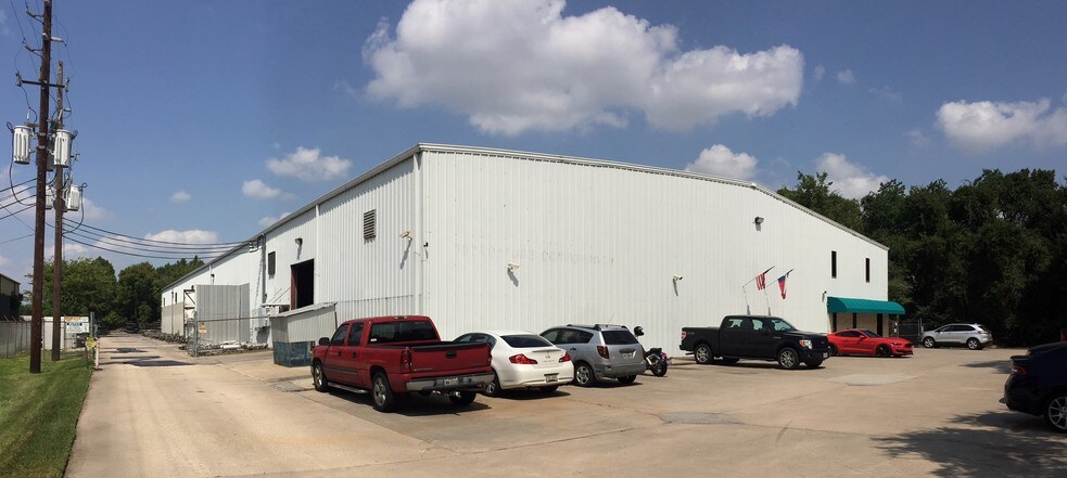 More Photos Of 16623 Aldine Westfield Rd, Houston Warehouse For Sale