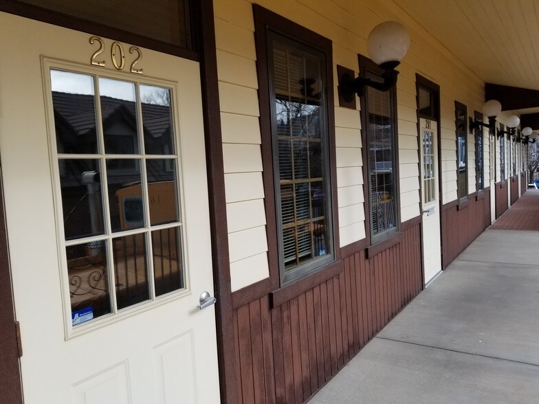 More Photos Of 11027 S Pikes Peak Dr, Parker Office For Lease