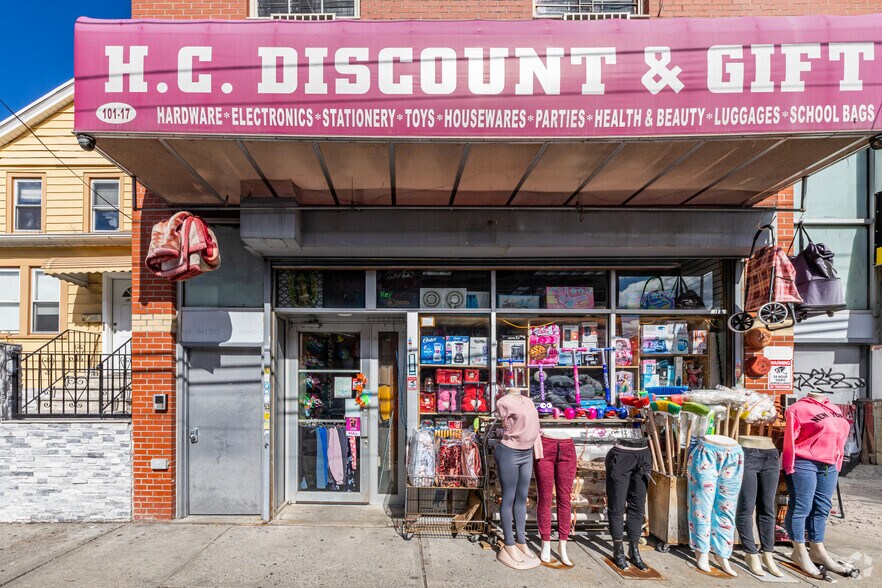 More Photos Of 10117 37th Ave, Corona Apartments For Sale