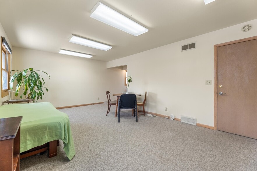 More Photos Of 11801 W Janesville Rd, Hales Corners Office For Sale