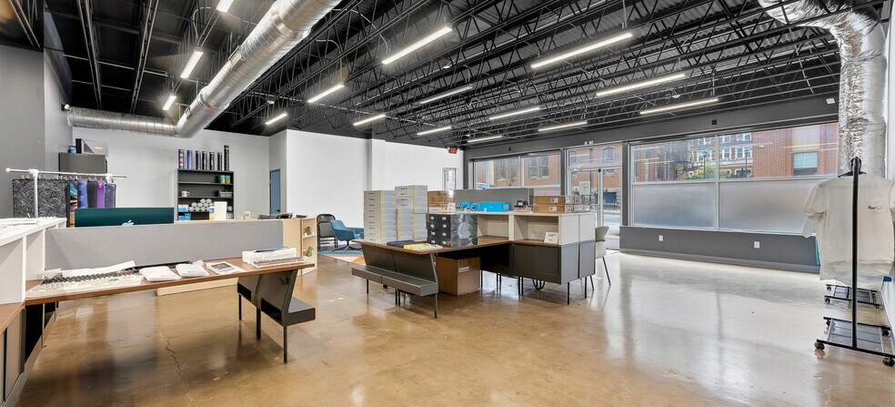 More Photos Of 181 Walnut St, Morgantown Office For Sale