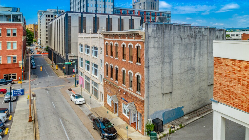 More Photos Of 111 E 8th St, Chattanooga Office For Sale