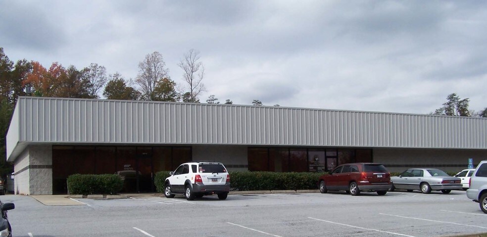 More Photos Of 403 Hillcrest Dr, Easley Medical For Sale
