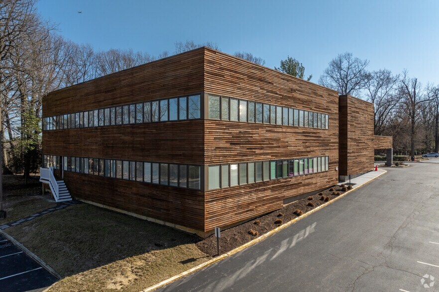More Photos Of 1940 Route 70, Cherry Hill Medical For Lease