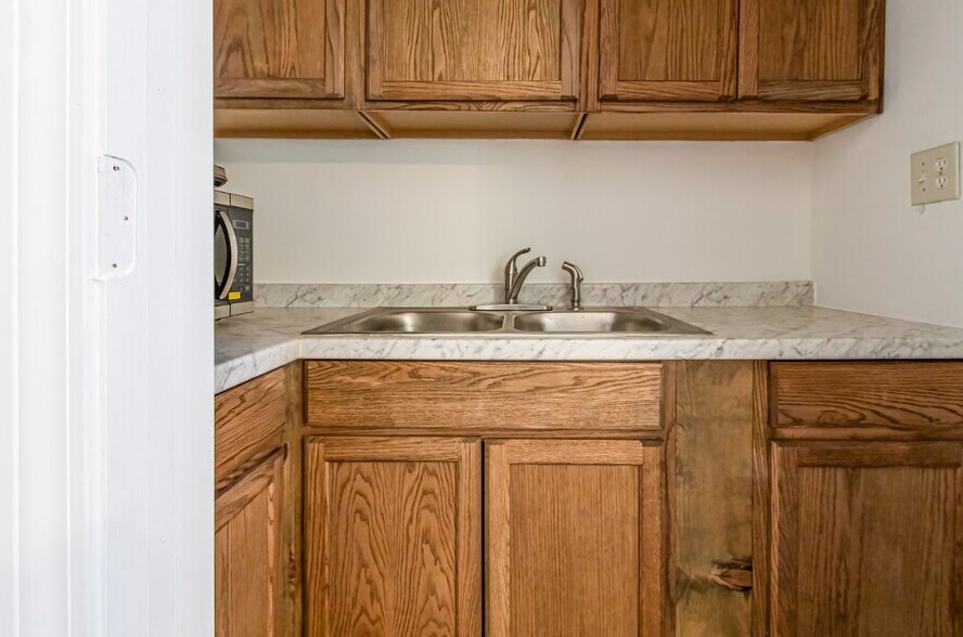 More Photos Of 229 Bishop, Livingston Apartments For Sale