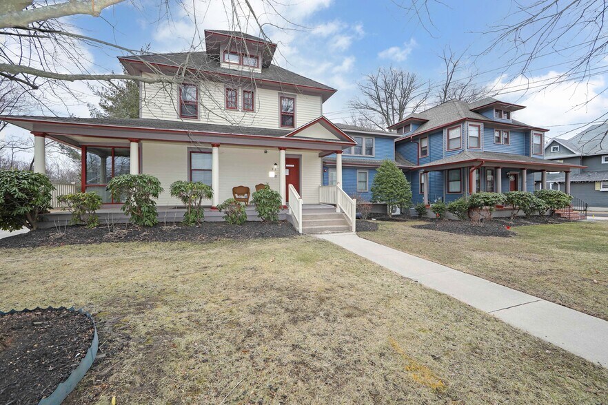 Primary Photo Of 318 White Horse Pike, Haddon Heights Medical For Sale