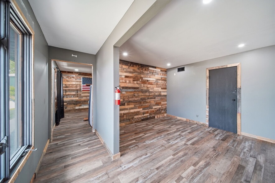 More Photos Of 2768 W Carleton Rd, Hillsdale Specialty For Sale