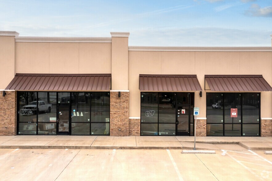 More Photos Of 3474 Highland Rd, Dallas Storefront For Lease