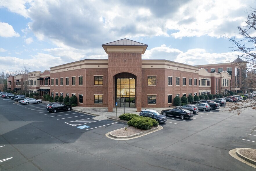 More Photos Of 6485 Shiloh Rd, Alpharetta Light Distribution For Lease