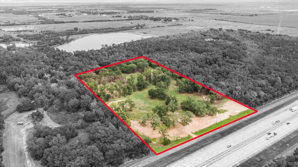 More Photos Of 0 E Feeder Rd, Hankamer Land For Sale