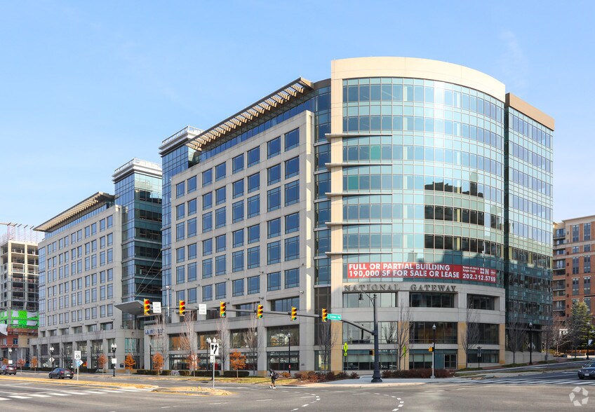 More Photos Of 3550 S Clark St, Arlington Office For Sale