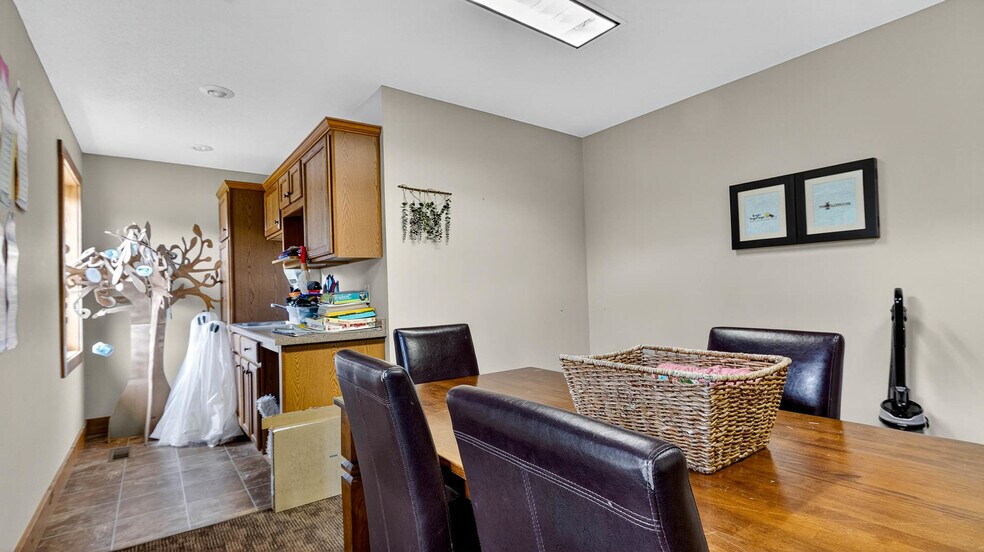 More Photos Of 1612 Truax Blvd, Eau Claire Daycare Center For Sale