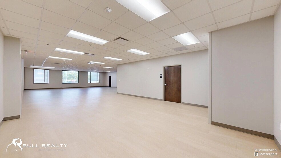 More Photos Of 34 Upper Riverdale Rd, Riverdale Medical For Lease