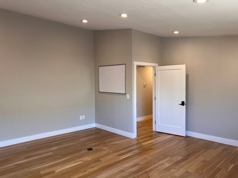 More Photos Of 11180 W 44th Ave, Wheat Ridge Office For Lease