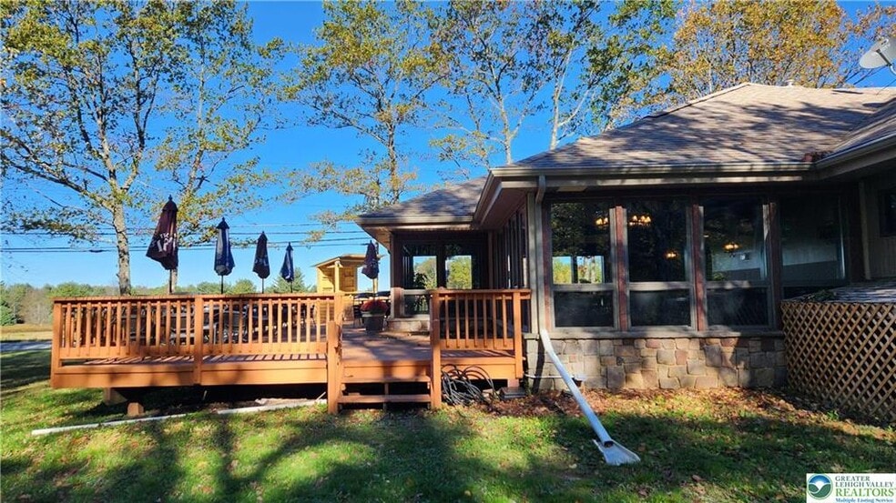 More Photos Of 874 Pa-903, Jim Thorpe General Retail For Sale