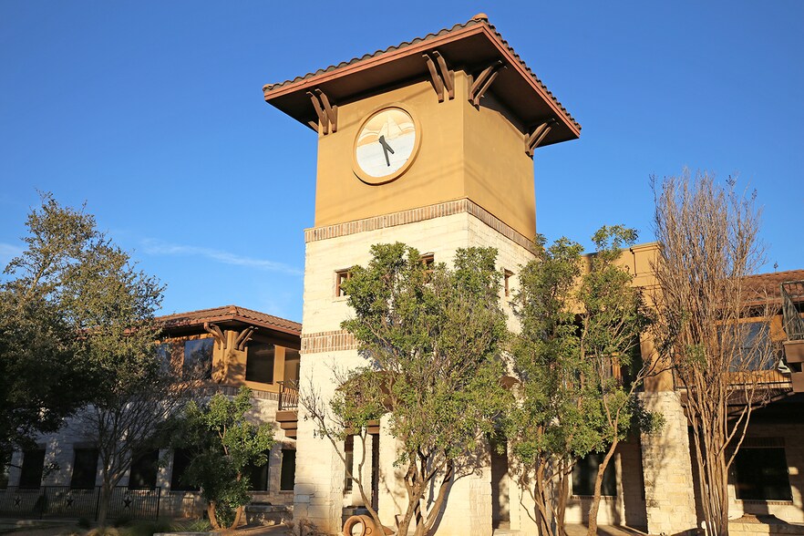 More Photos Of 2101 Lakeway Blvd, Lakeway Medical For Lease