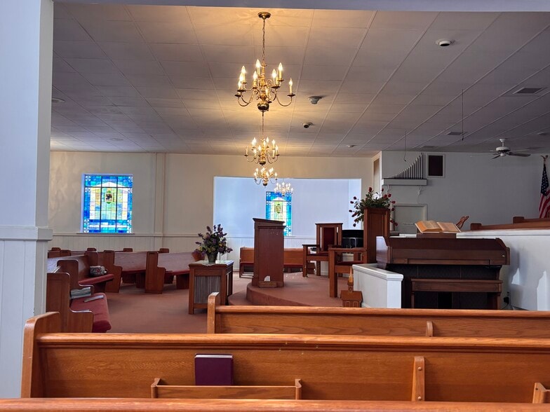 More Photos Of 1147 Panola Rd, Stone Mountain Religious Facility For Sale