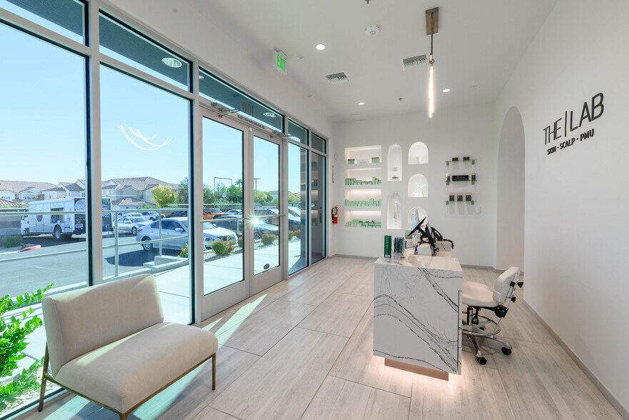 More Photos Of 5770 S Durango Dr, Las Vegas Medical For Sale