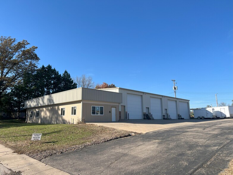 Primary Photo Of 2120 Market St, Beatrice Warehouse For Lease