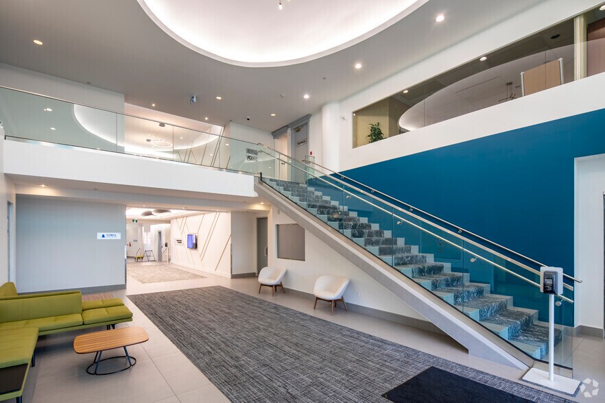 More Photos Of 5500 N Service Rd, Burlington Office For Lease