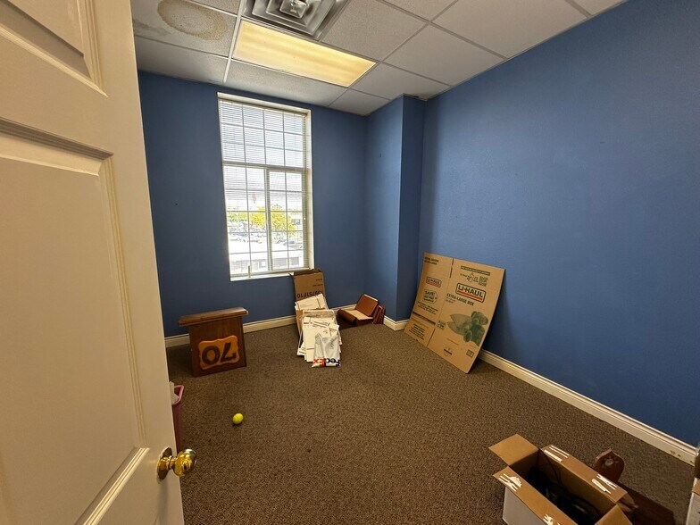 More Photos Of 300 Main St, Grand Junction Office Residential For Lease