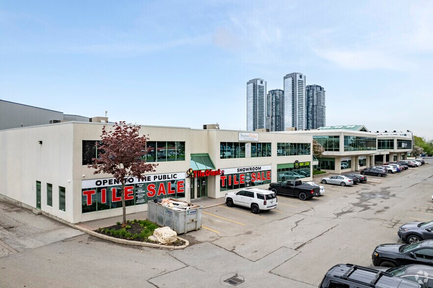 More Photos Of 7941 Jane St, Vaughan Showroom For Lease