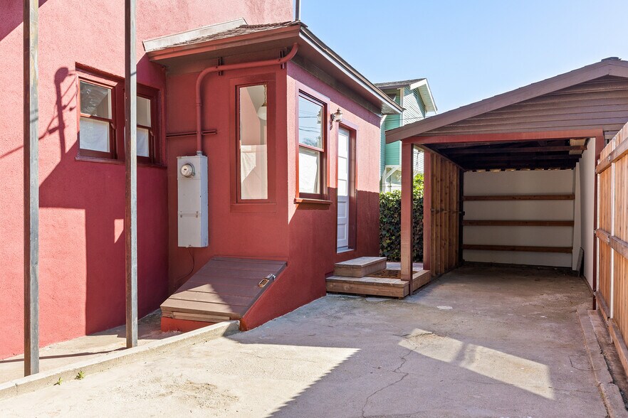 More Photos Of 4219 Figueroa Street, Los Angeles General Retail For Sale