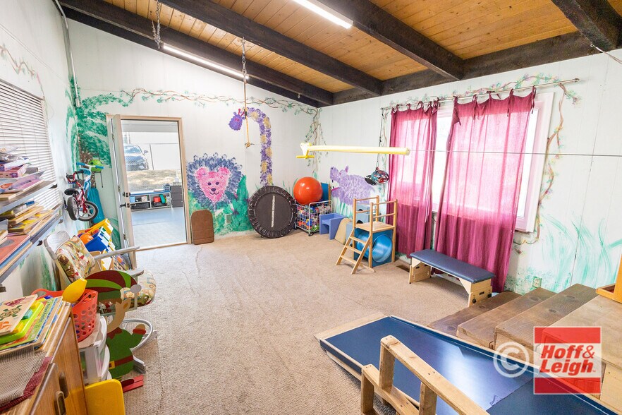 More Photos Of 2210 Lelaray St, Colorado Springs Medical For Sale