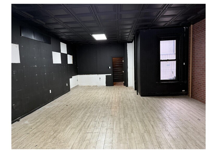 More Photos Of 4422 3rd Ave, Brooklyn Apartments For Lease