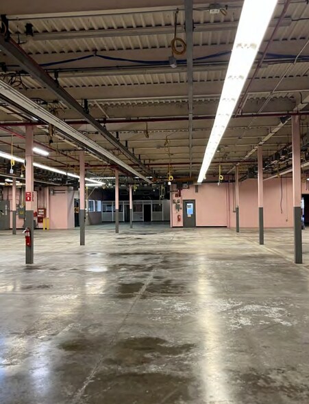 More Photos Of 31 W Bacon St, Plainville Warehouse For Sale