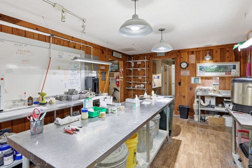 More Photos Of 3365 Thompson Bridge Rd, Gainesville Freestanding For Sale