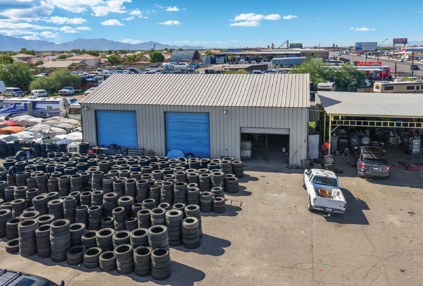 More Photos Of 2435 W Broadway Rd, Phoenix Service For Sale