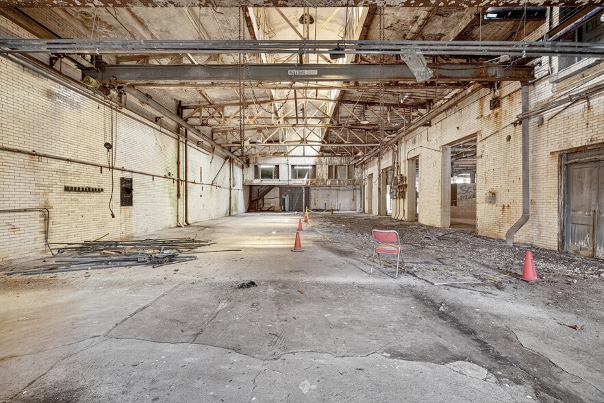 More Photos Of 662 Fillmore Ave, Buffalo Industrial For Sale