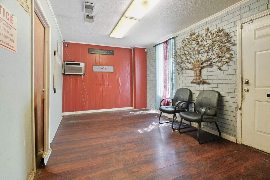 More Photos Of , Baton Rouge Industrial For Sale