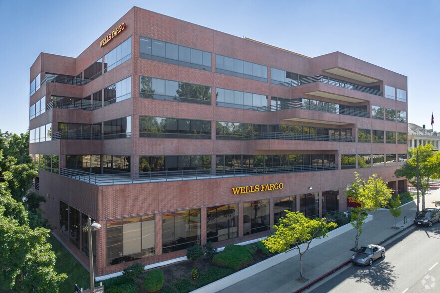 Primary Photo Of 350 W Colorado Blvd, Pasadena Office For Lease