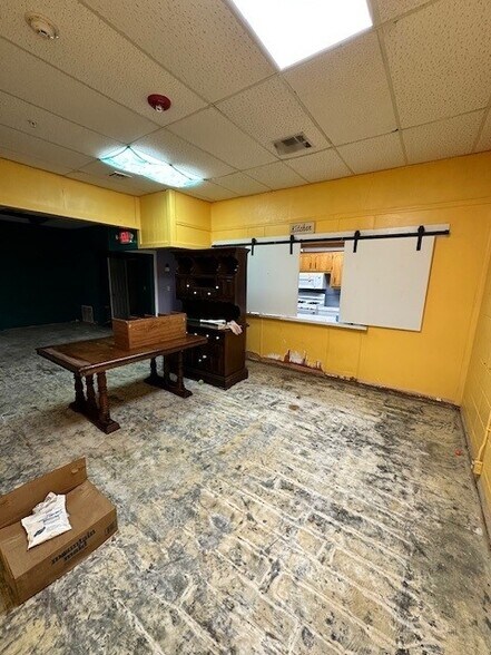 More Photos Of 3900 E Chandler Rd, Muskogee Religious Facility For Sale