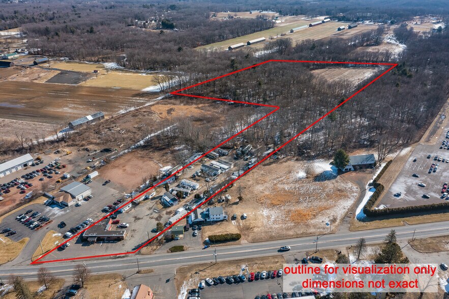 More Photos Of 255 S Main St, East Windsor Restaurant For Sale