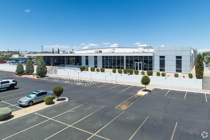 Primary Photo Of 1359 Lomaland Dr, El Paso Office For Lease