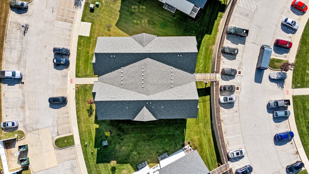 More Photos Of 5711 NE 80th Ter, Kansas City Apartments For Sale