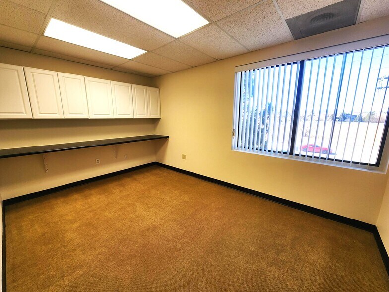 More Photos Of 11150 N Huron St, Northglenn Medical For Sale