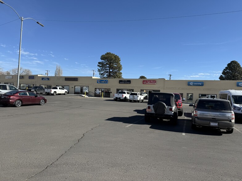 More Photos Of 2710-2718 N Steves Blvd, Flagstaff Office For Lease