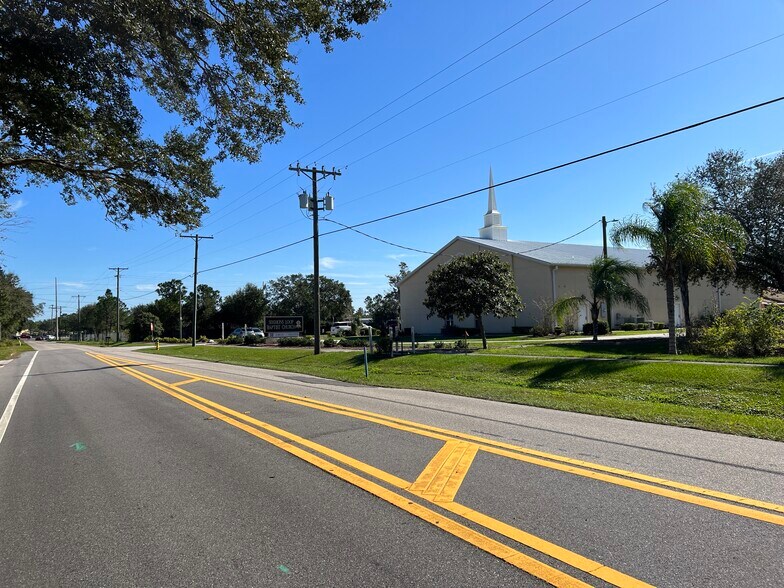 More Photos Of 6613 Simmons Loop, Riverview Land For Sale