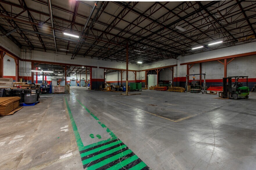 More Photos Of 9404 Ooltewah Industrial Dr, Ooltewah Manufacturing For Sale