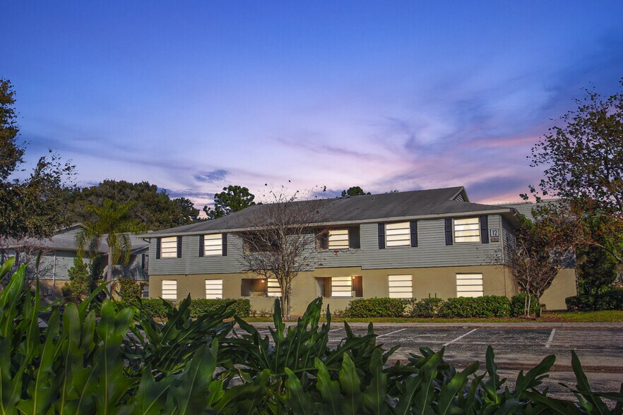 More Photos Of 609 Golden Raintree Pl, Brandon Apartments For Sale