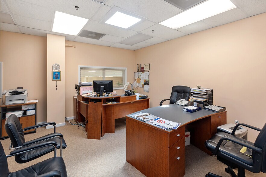 More Photos Of 1550 Steiner St, San Francisco Storefront Retail Office For Lease