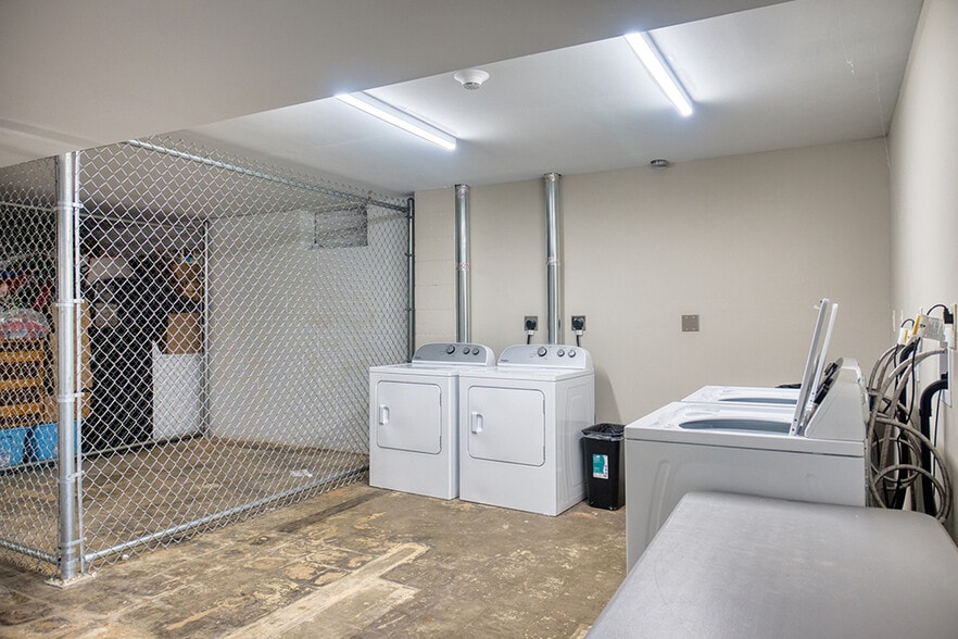 More Photos Of 46 Parkway Pl, Parkersburg Multifamily For Sale