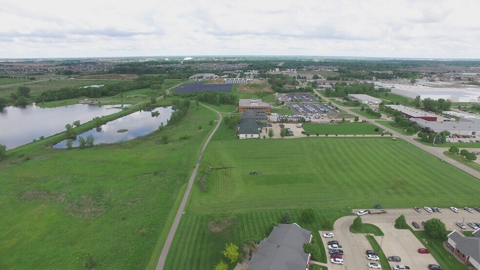 Primary Photo Of Chancellor Dr, Cedar Falls Office For Lease