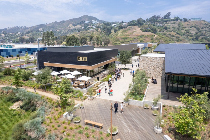 More Photos Of 23465 Civic Center Way, Malibu Unknown For Lease