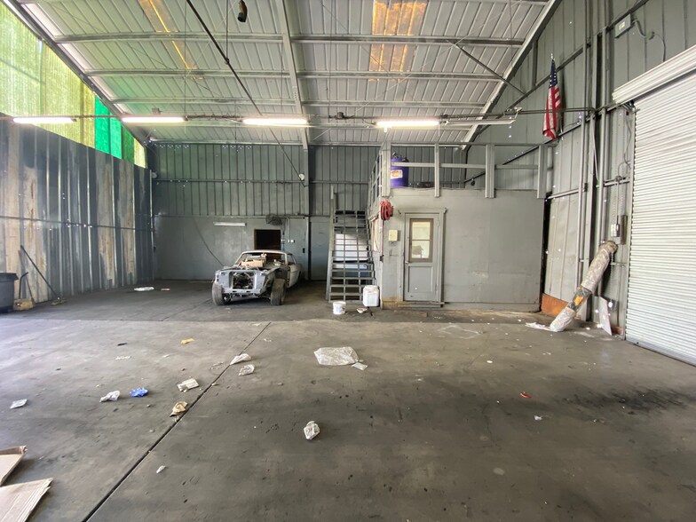 More Photos Of 7620 North Ave, Lemon Grove Service For Lease